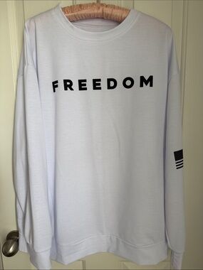 Freedom Graphic Long-Sleeve Shirt - White